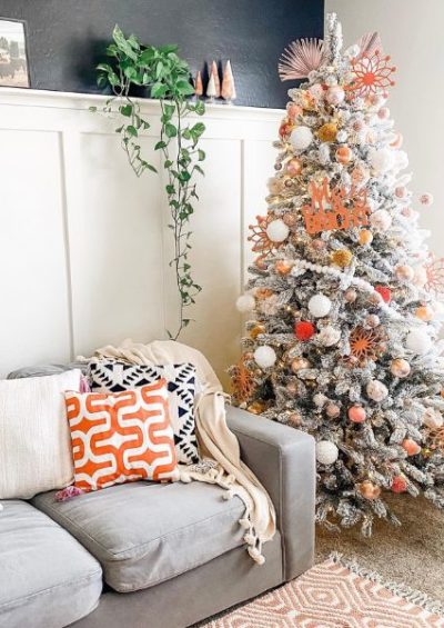 31 Brilliant Fall Christmas Tree Ideas for 2023 - Uptown Girl