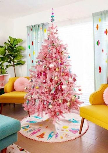 45 Pink Christmas Tree Ideas to Celebrate the Season in 2023 - Uptown Girl