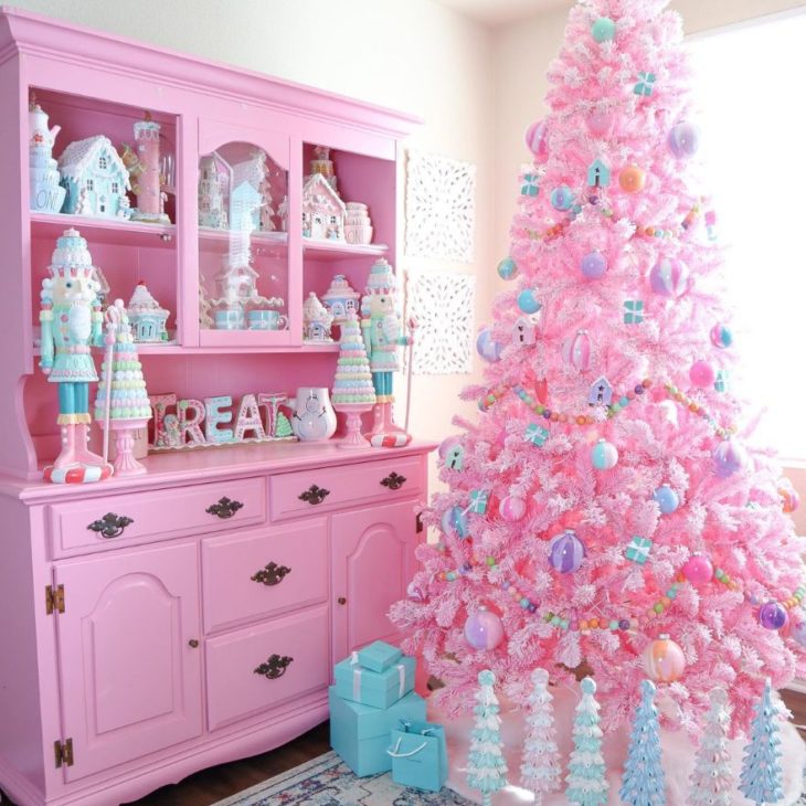 Pink Christmas Tree Ideas 730x730 